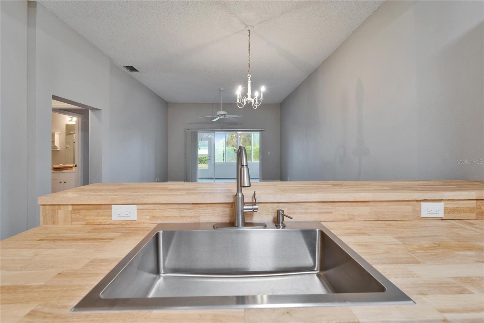 Image 16 of 32 For 1032 Radison Avenue 2