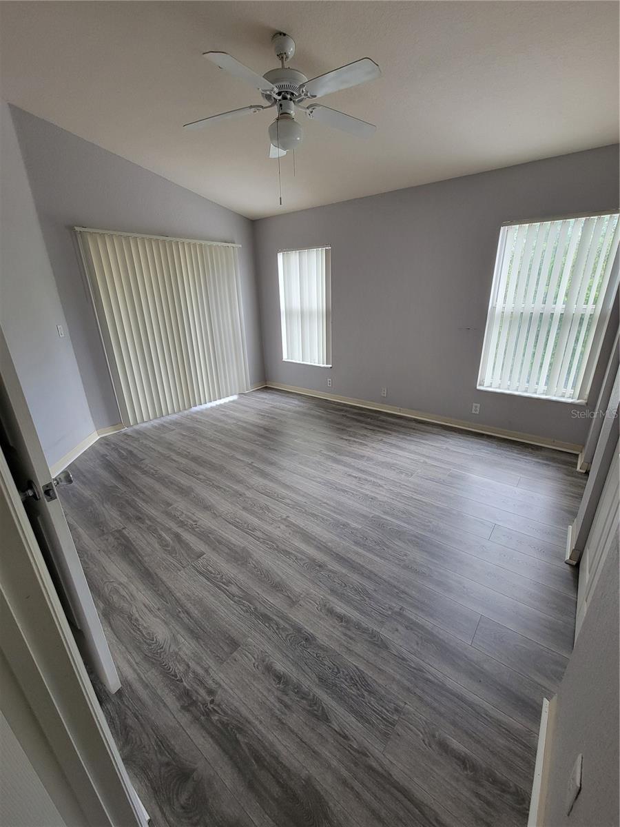 Image 13 of 20 For 5020 Sunridge Palms Drive 201