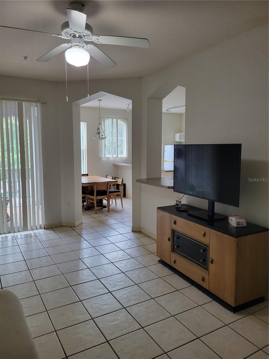 Image 7 of 20 For 5020 Sunridge Palms Drive 201