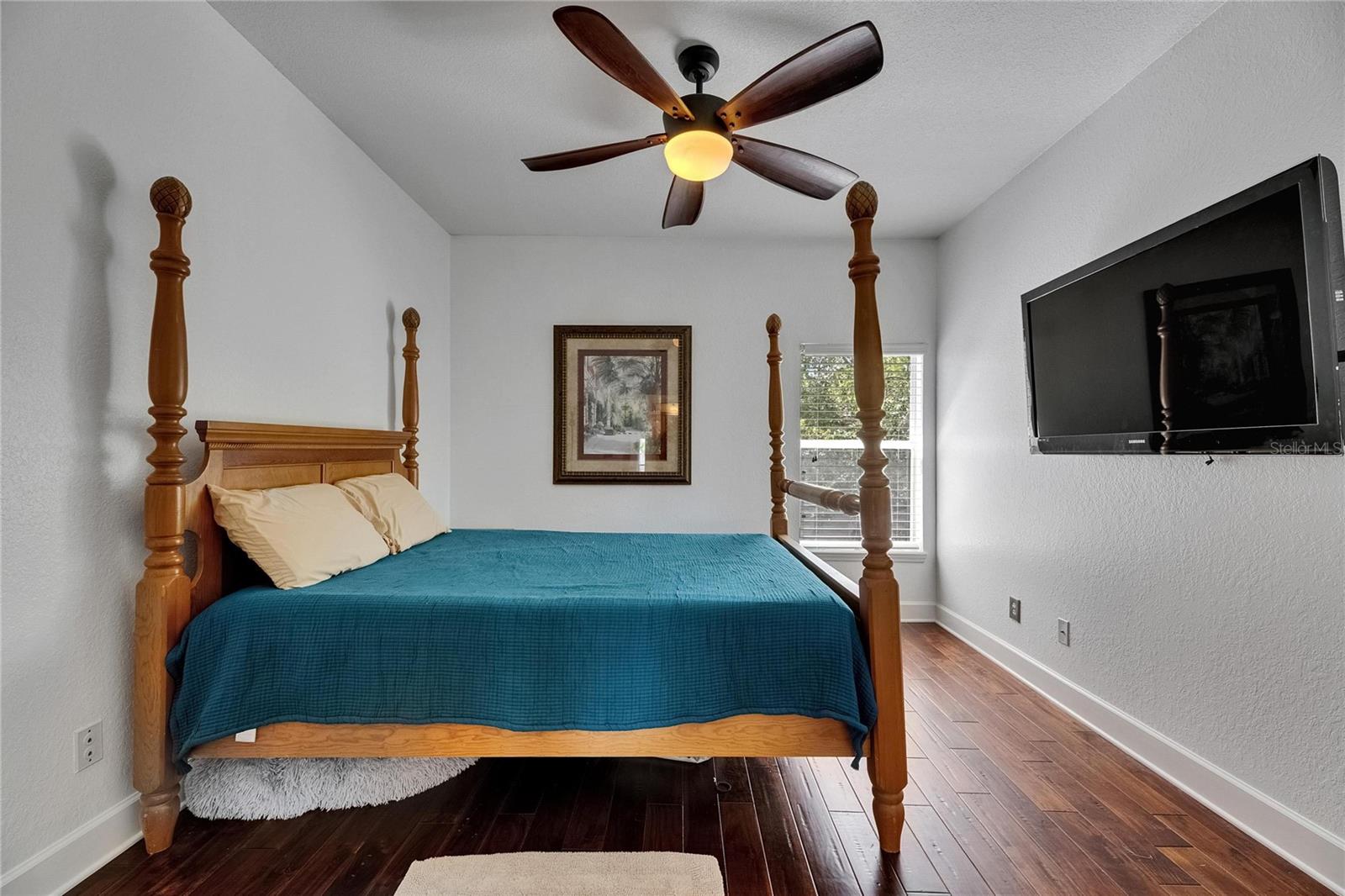 Image 12 of 51 For 746 Coral Reef Drive 746
