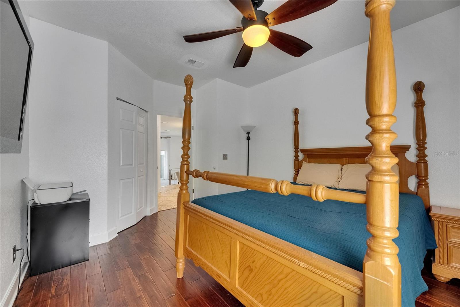 Image 14 of 51 For 746 Coral Reef Drive 746