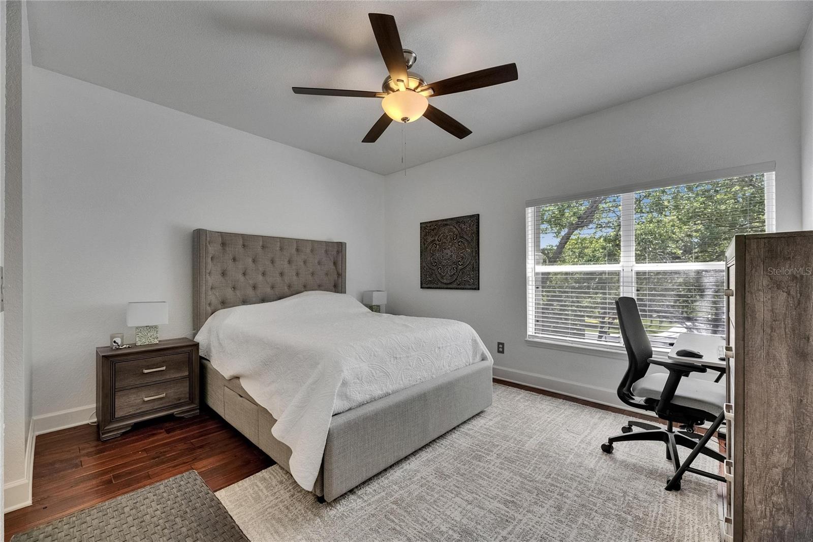 Image 16 of 51 For 746 Coral Reef Drive 746