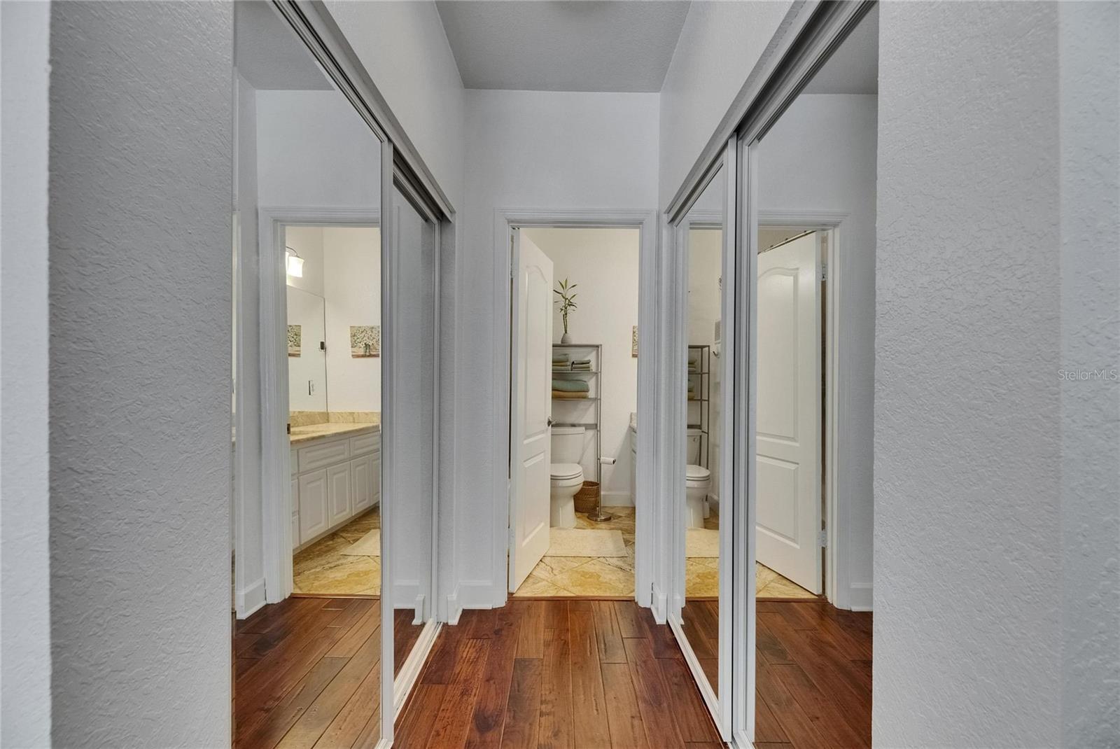 Image 21 of 51 For 746 Coral Reef Drive 746