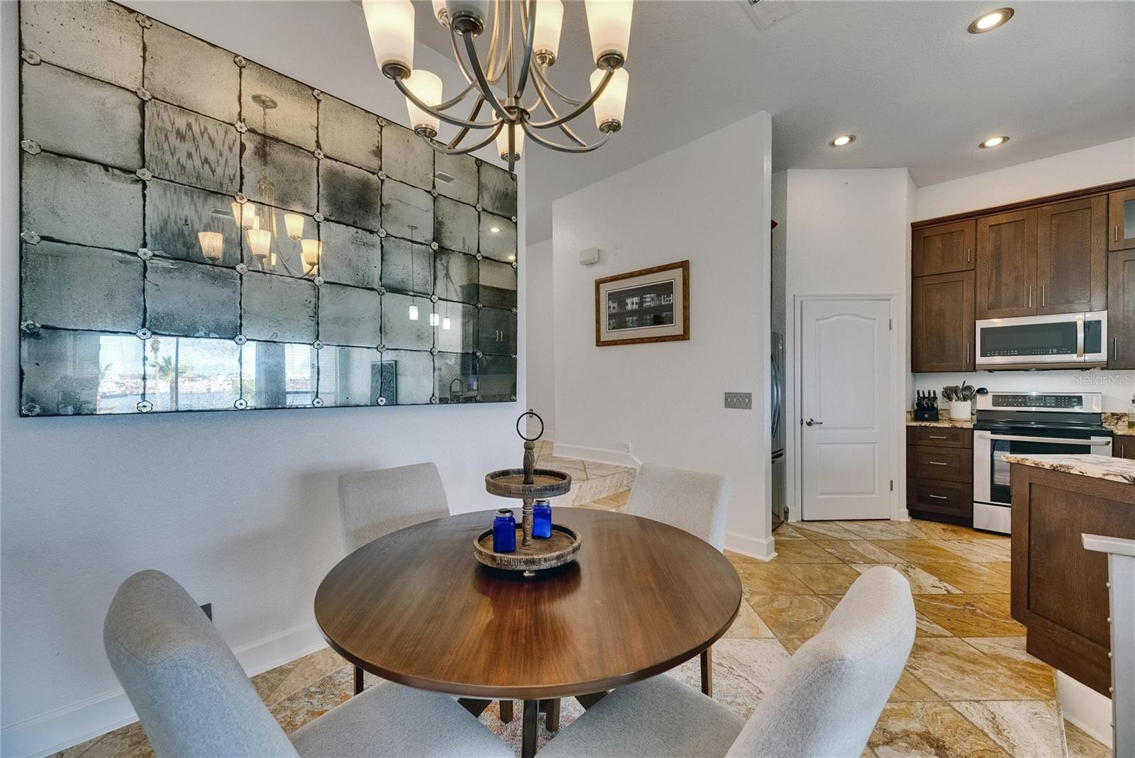 Image 32 of 51 For 746 Coral Reef Drive 746