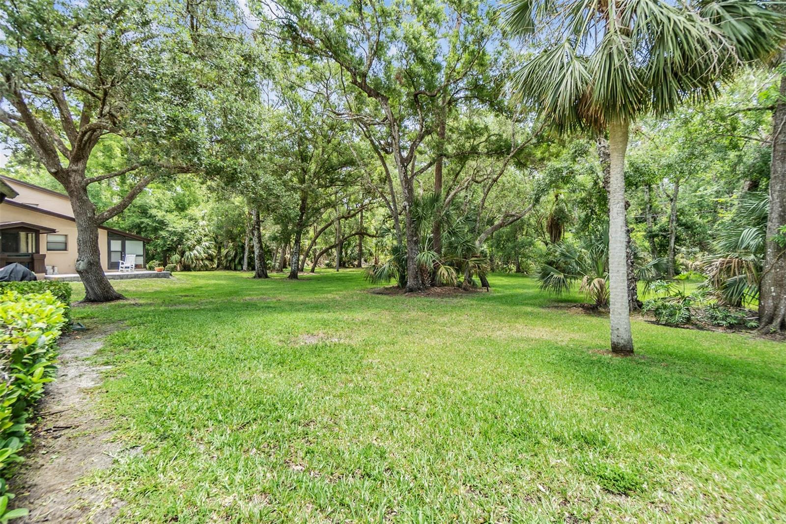 Image 25 of 37 For 1400 Tarpon Woods Boulevard E4