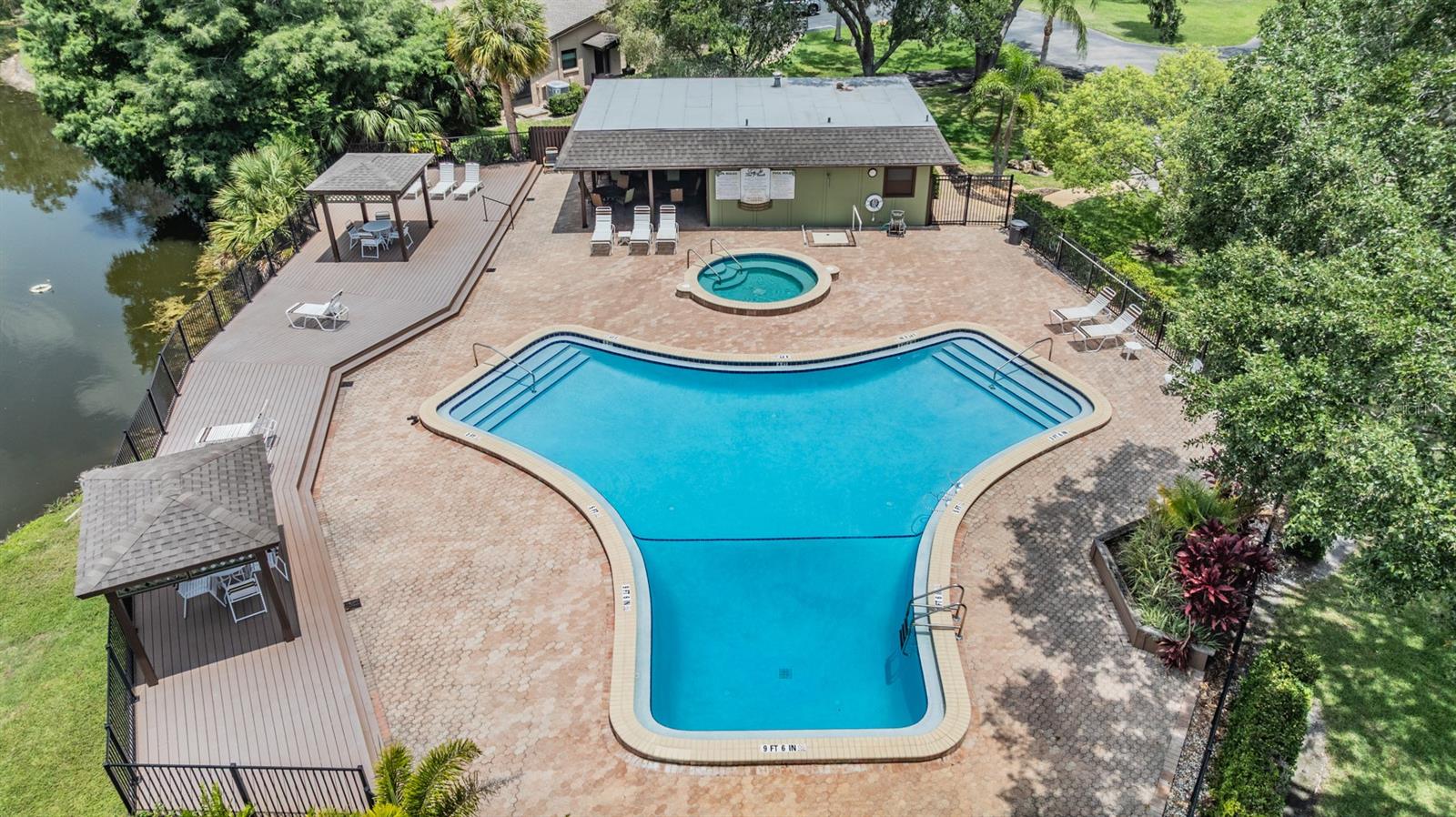 Image 35 of 37 For 1400 Tarpon Woods Boulevard E4