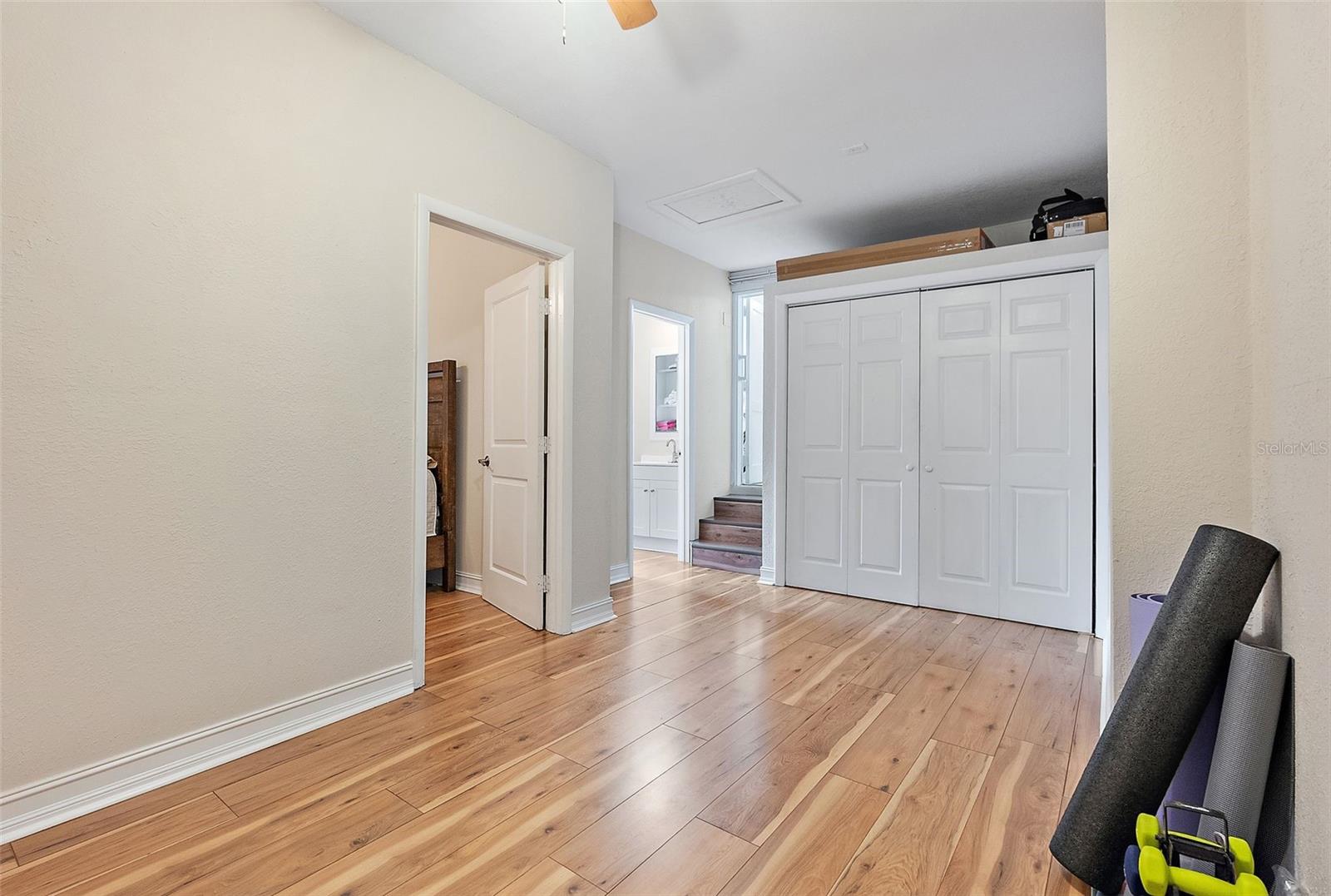 Image 22 of 24 For 918 27th Street N