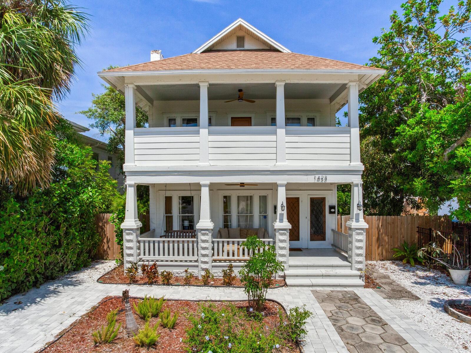 Details for 1423 Dr Martin Luther King Jr Street N, ST PETERSBURG, FL 33704