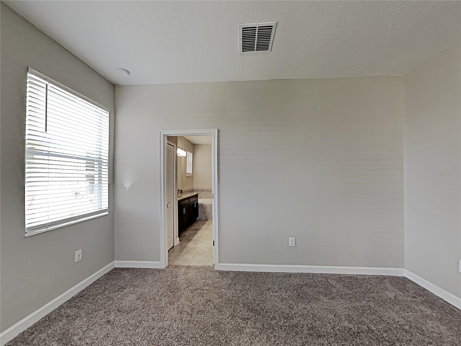 Image 17 of 24 For 4688 Cortland Drive