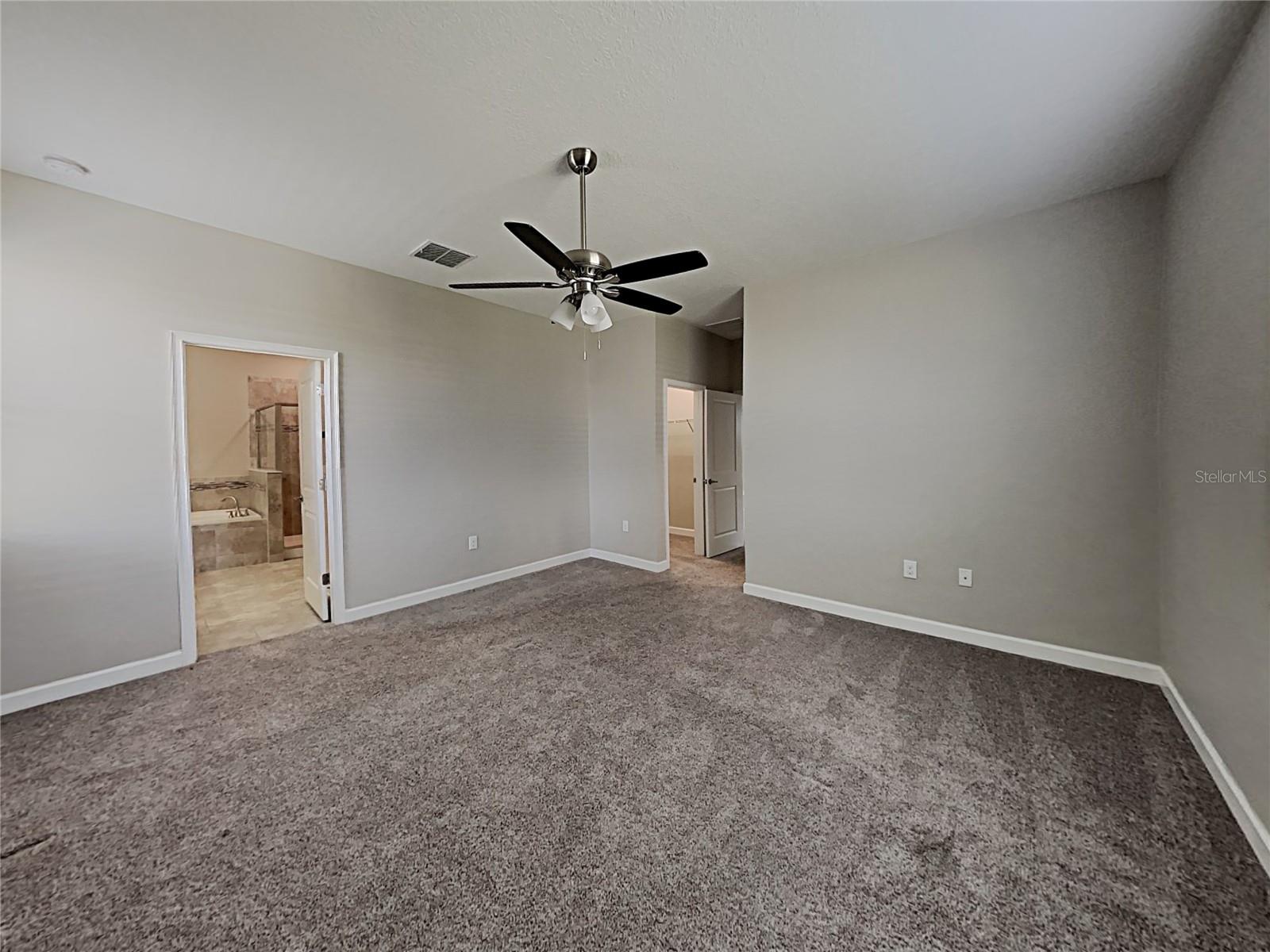 Image 19 of 24 For 4688 Cortland Drive