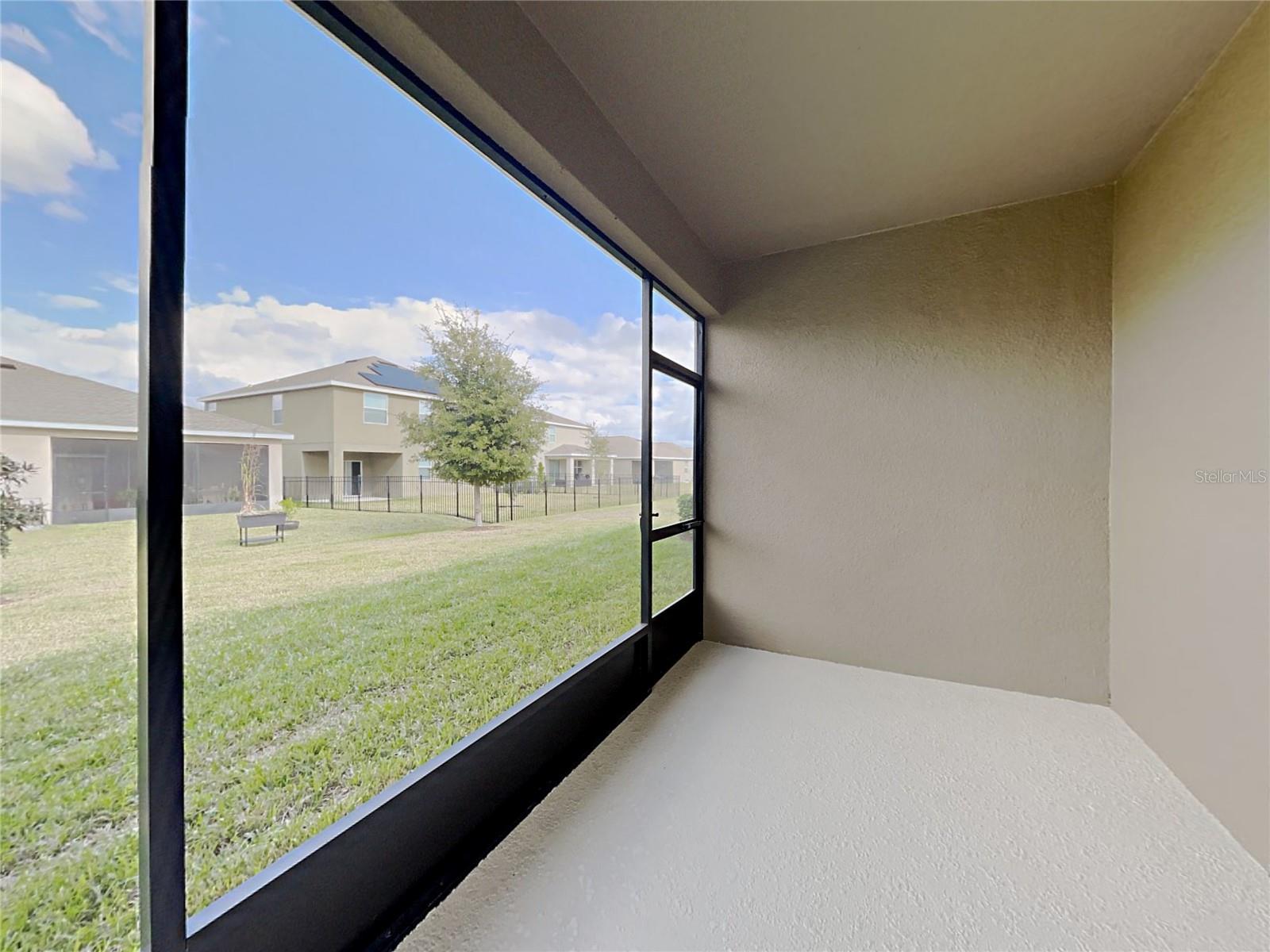 Image 21 of 24 For 4688 Cortland Drive