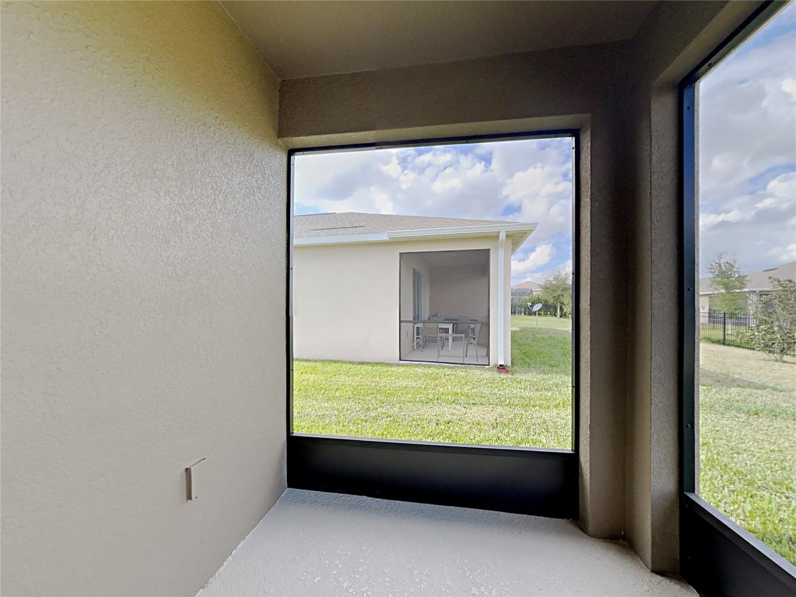 Image 22 of 24 For 4688 Cortland Drive