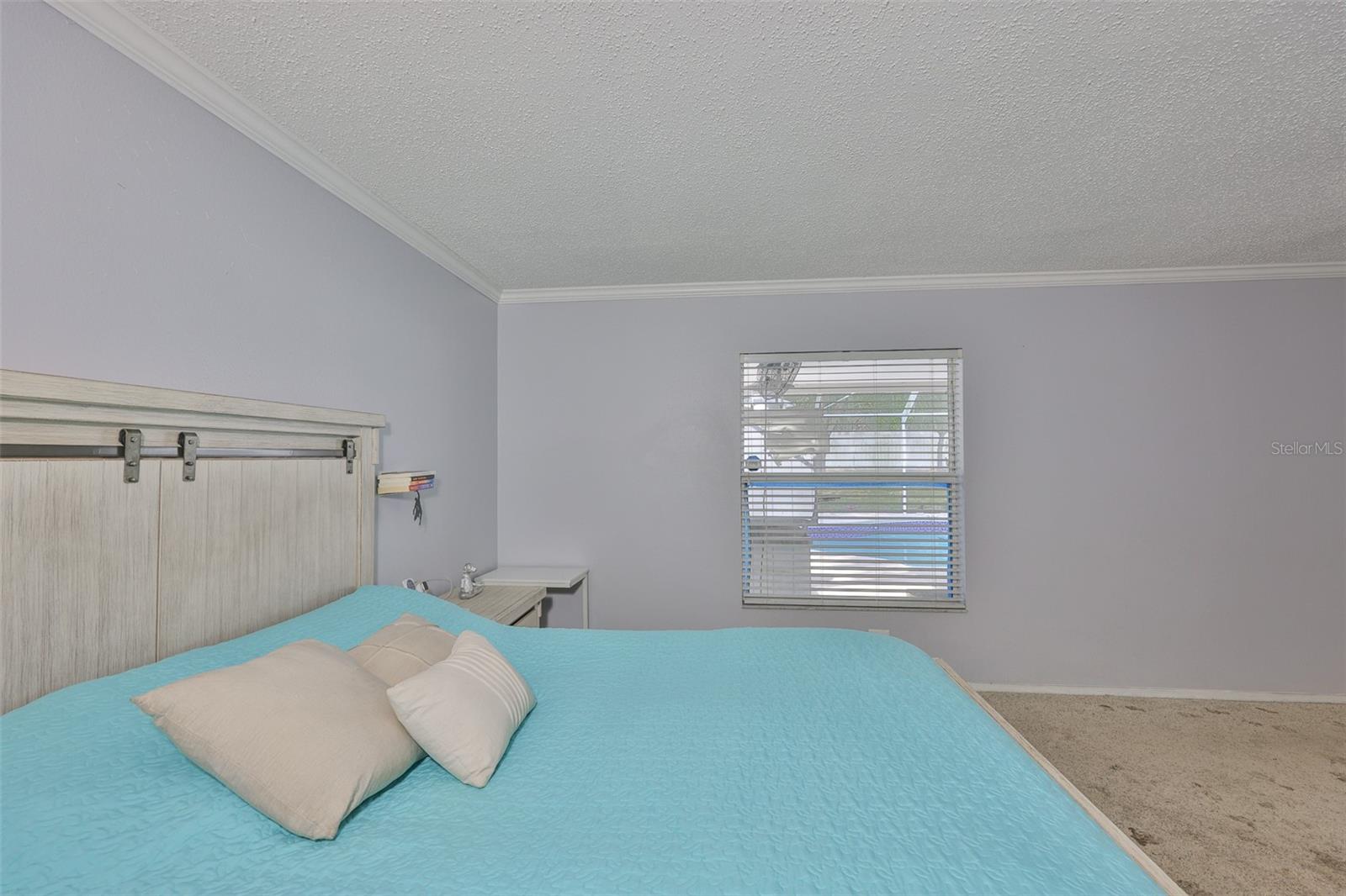 Image 21 of 45 For 13750 Fareham Road