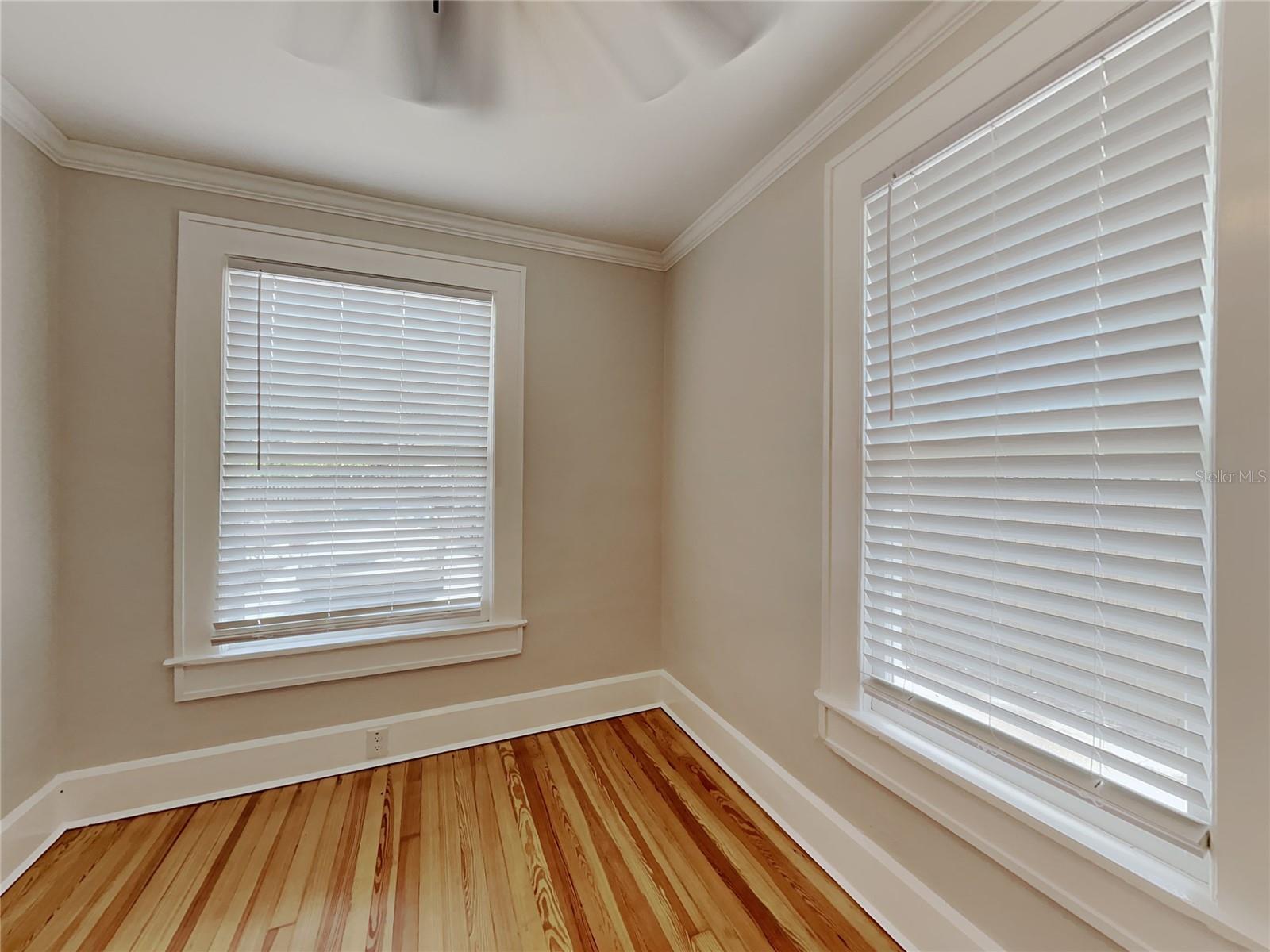 Image 12 of 39 For 4810 2nd Avenue N