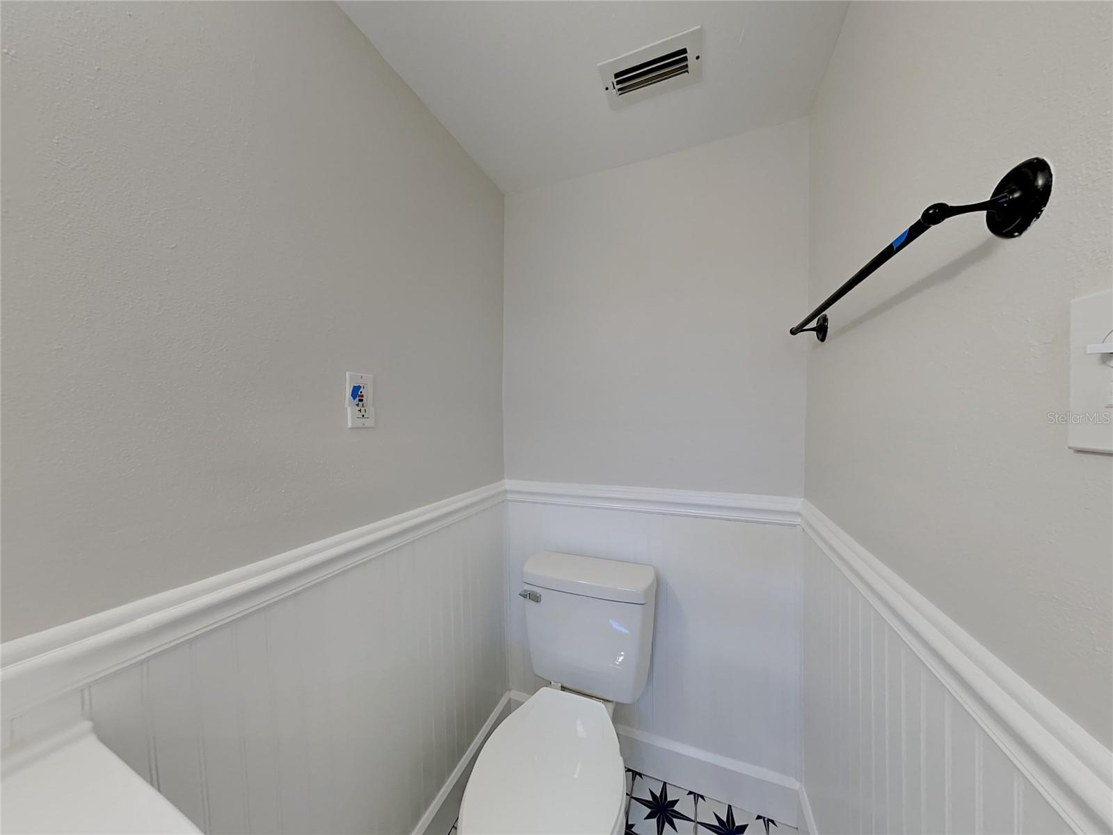 Image 33 of 39 For 4810 2nd Avenue N