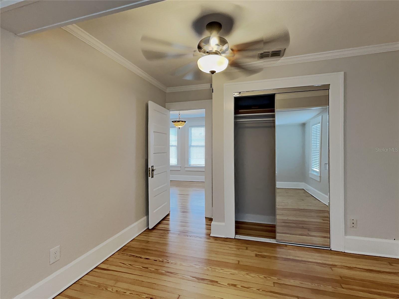 Image 5 of 39 For 4810 2nd Avenue N