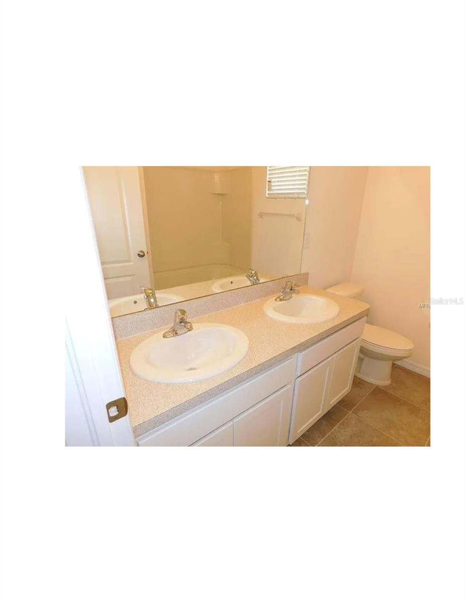 Image 5 of 27 For 32995 Windelstraw Drive