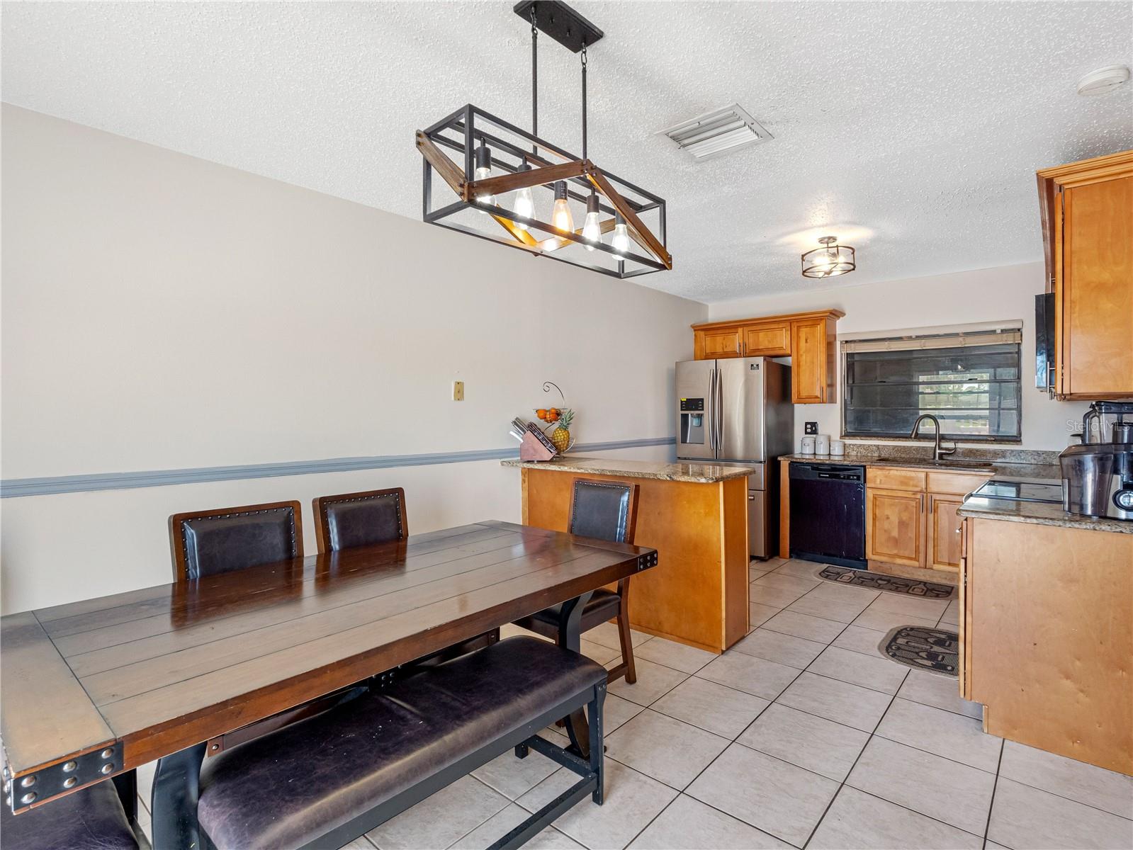 Image 11 of 50 For 4813 Glenaire Court