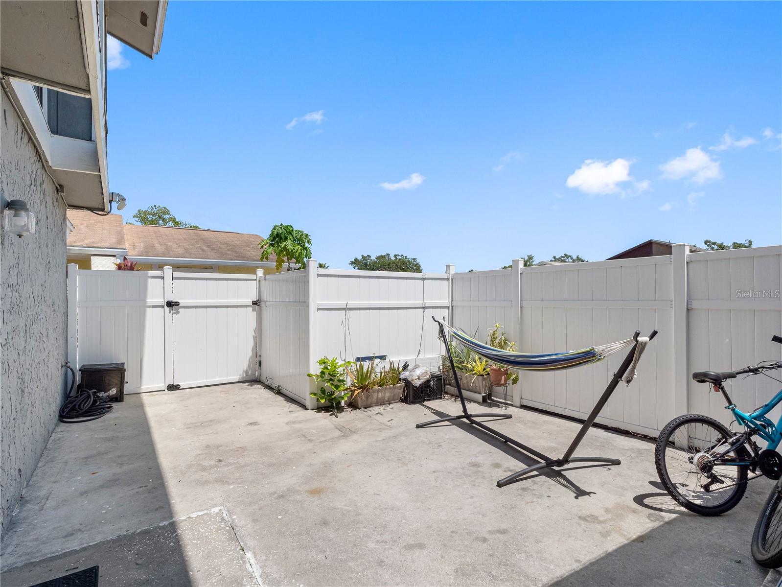 Image 30 of 50 For 4813 Glenaire Court