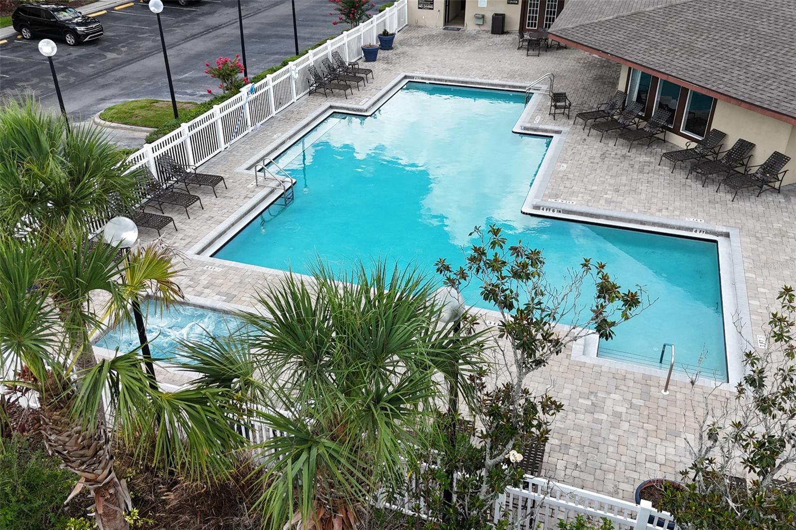 Image 22 of 25 For 16431 Enclave Village Drive 16431
