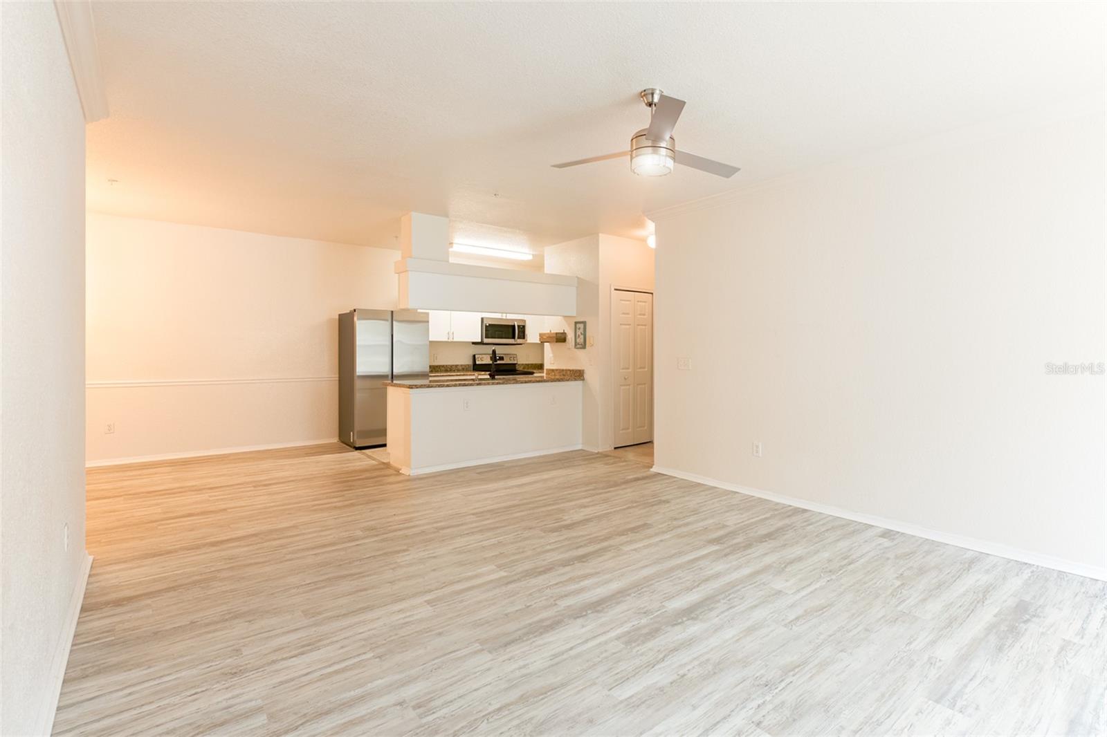 Image 8 of 25 For 16431 Enclave Village Drive 16431