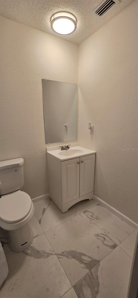 Image 15 of 19 For 3320 Ames Street