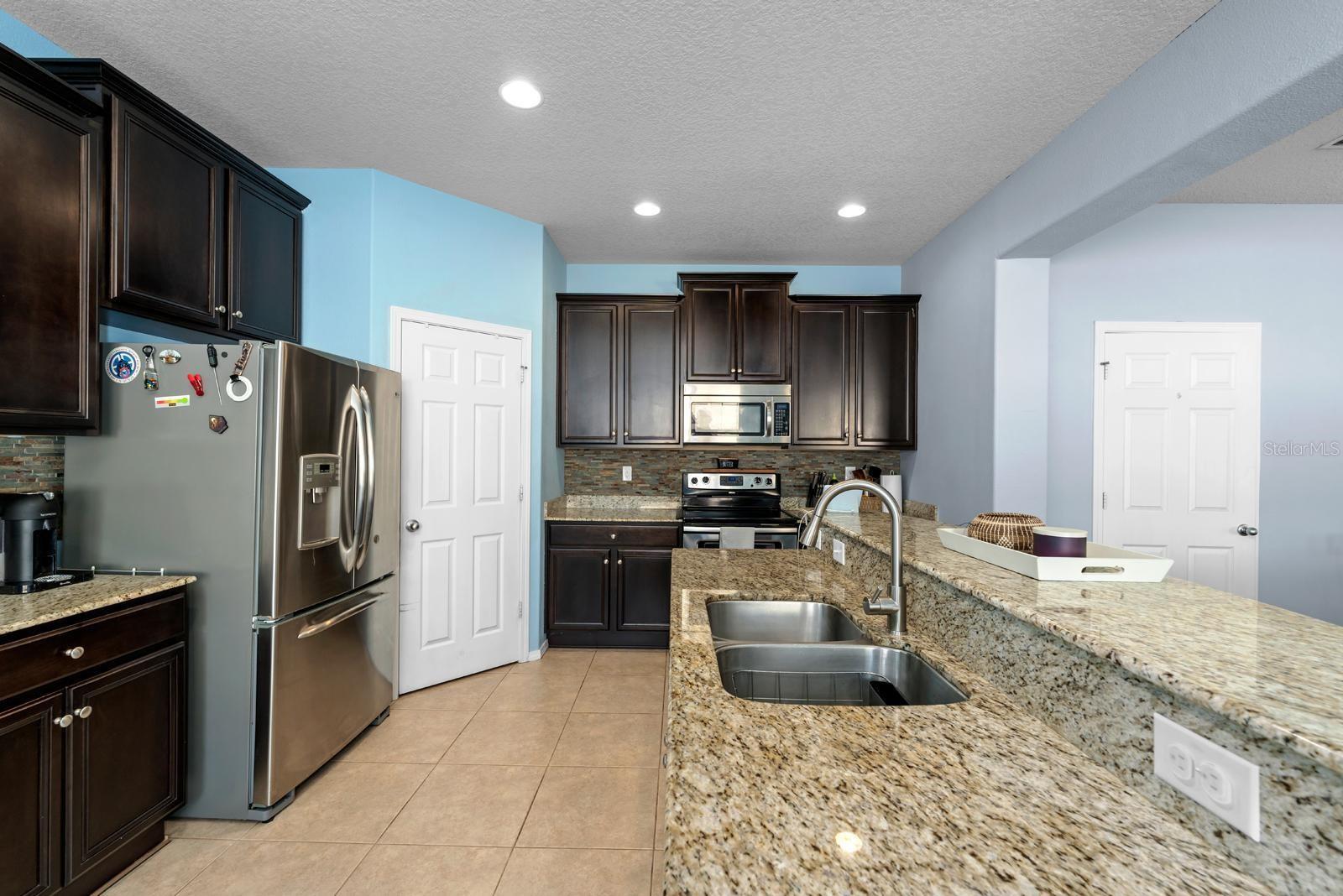 Image 8 of 28 For 8820 Turnstone Shore Lane