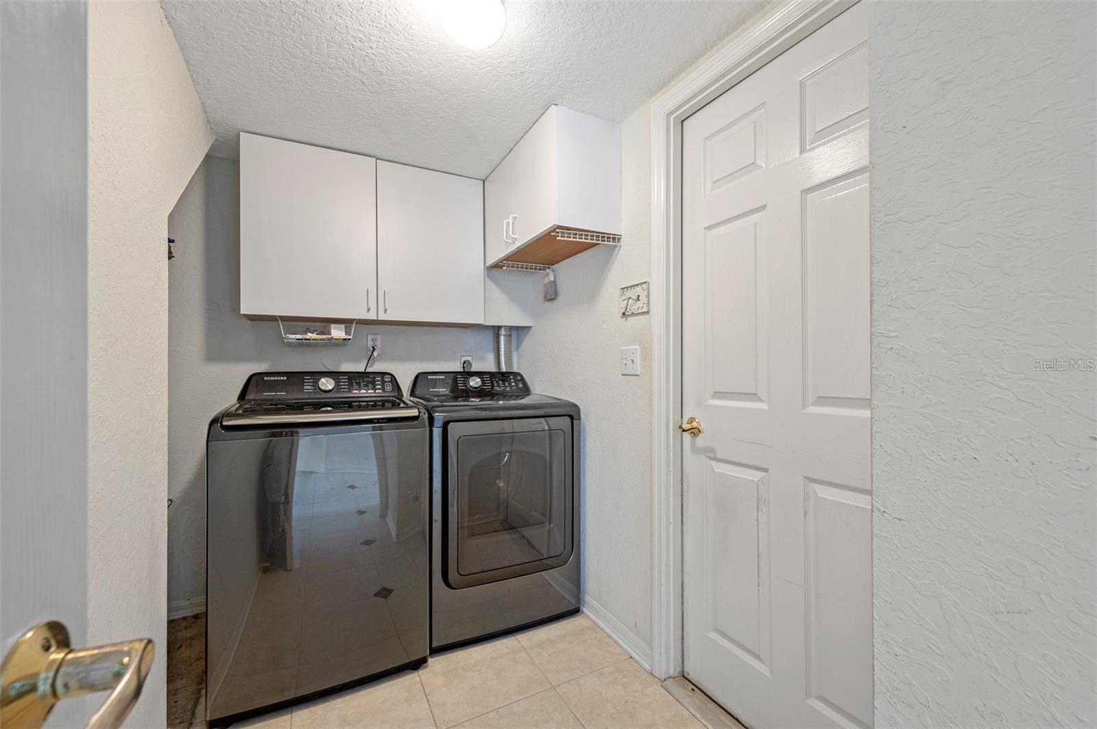 Image 16 of 31 For 8980 Antigua Drive