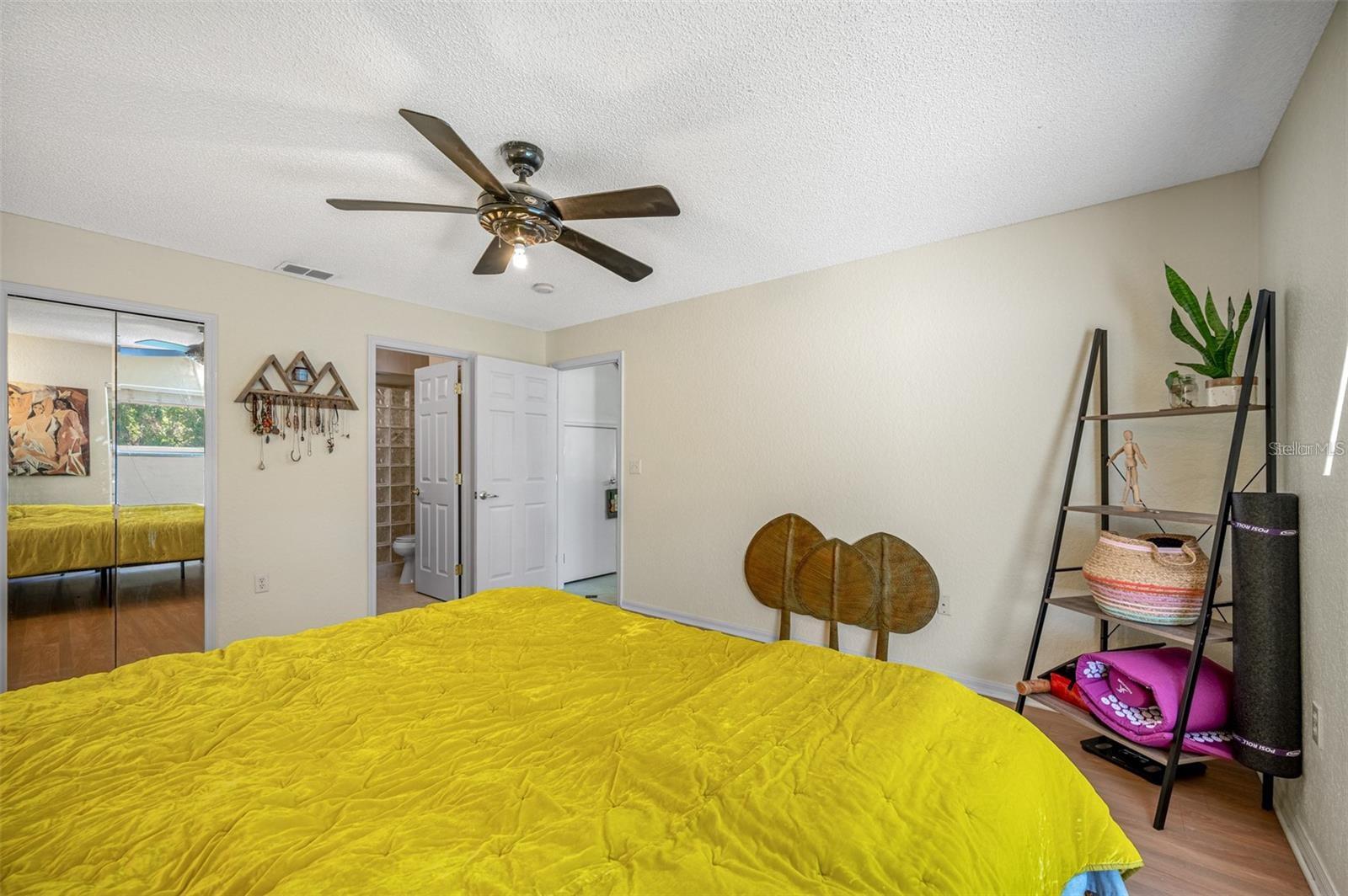 Image 21 of 31 For 8980 Antigua Drive
