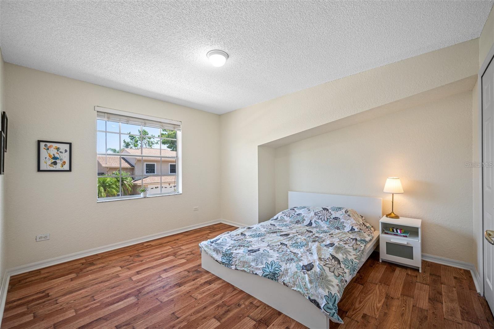 Image 24 of 31 For 8980 Antigua Drive