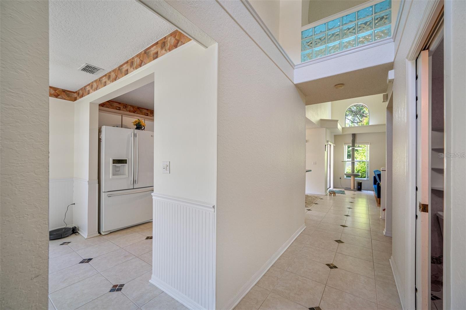 Image 3 of 31 For 8980 Antigua Drive