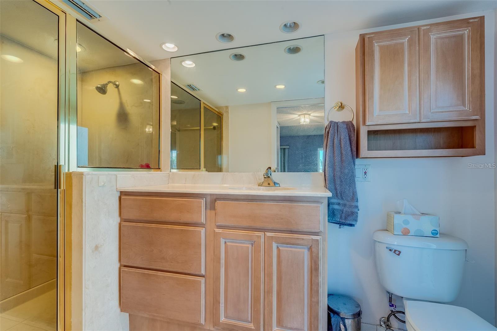 Image 17 of 38 For 4902 38th Way S 406