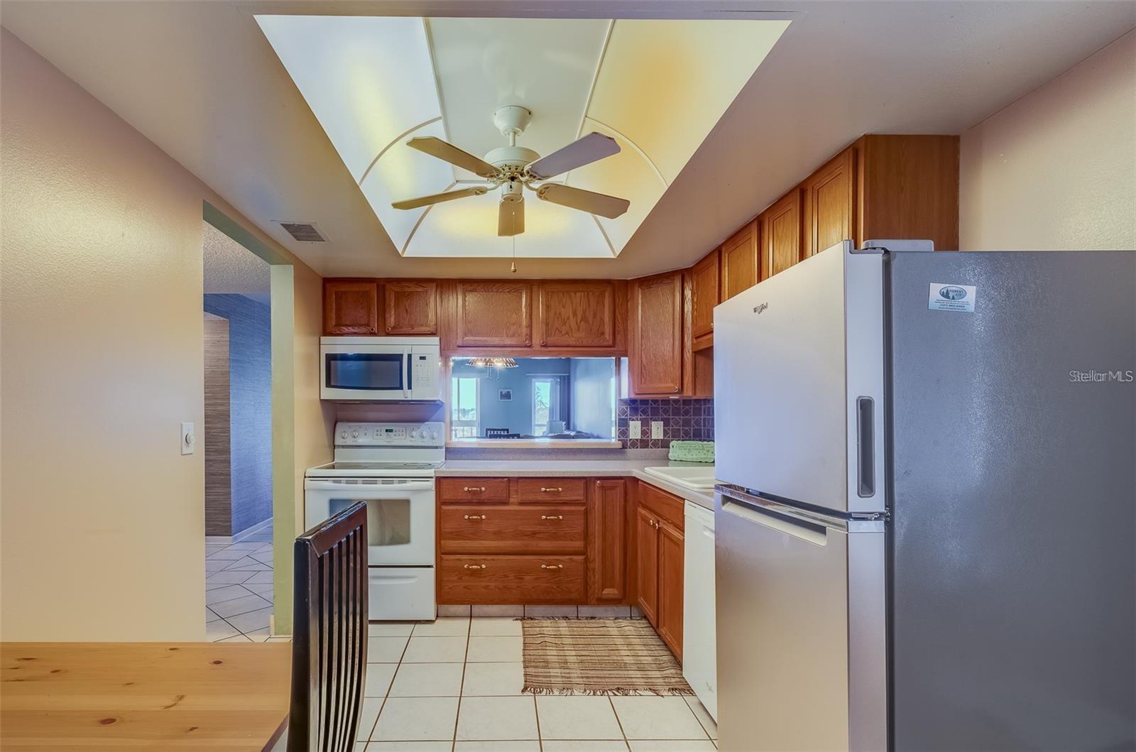 Image 7 of 38 For 4902 38th Way S 406