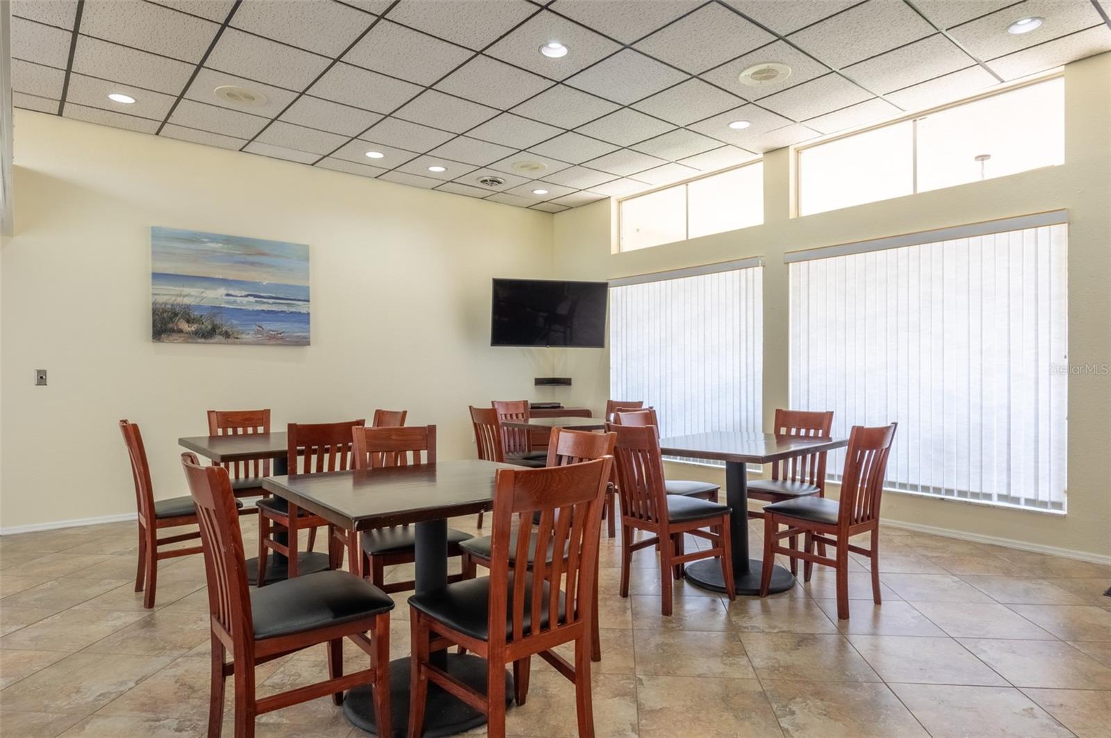 Image 33 of 38 For 9700 Starkey Road 325