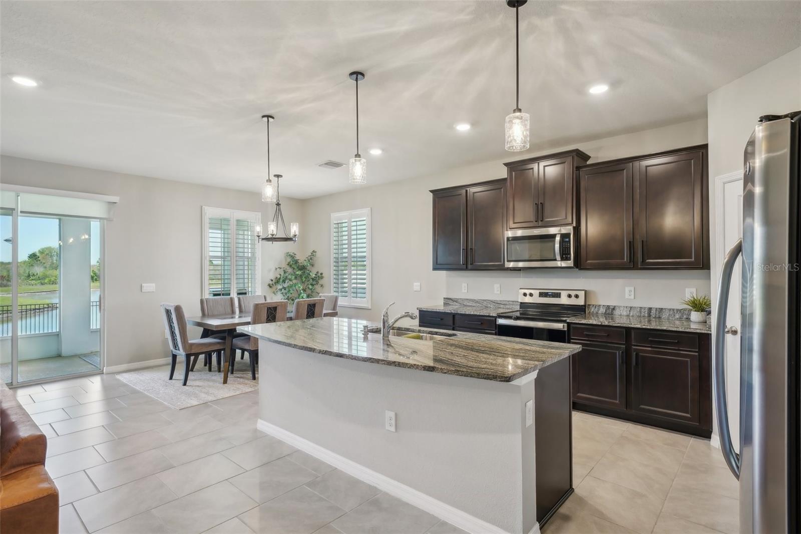 Image 17 of 45 For 5411 Thistle Field Court