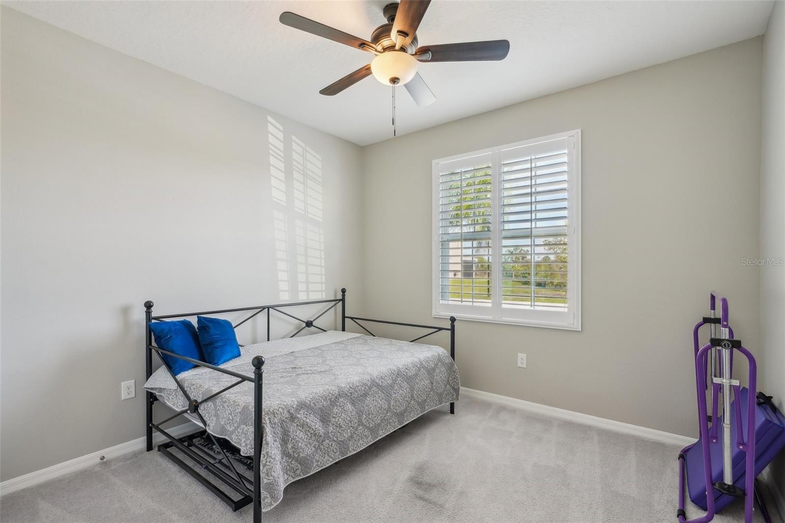 Image 25 of 45 For 5411 Thistle Field Court