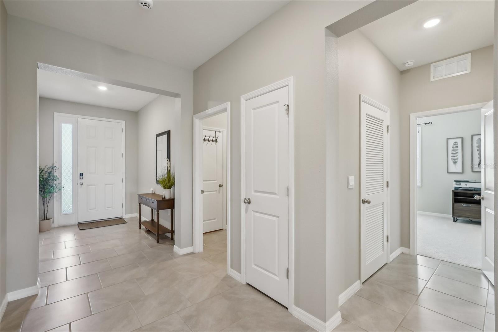 Image 5 of 45 For 5411 Thistle Field Court