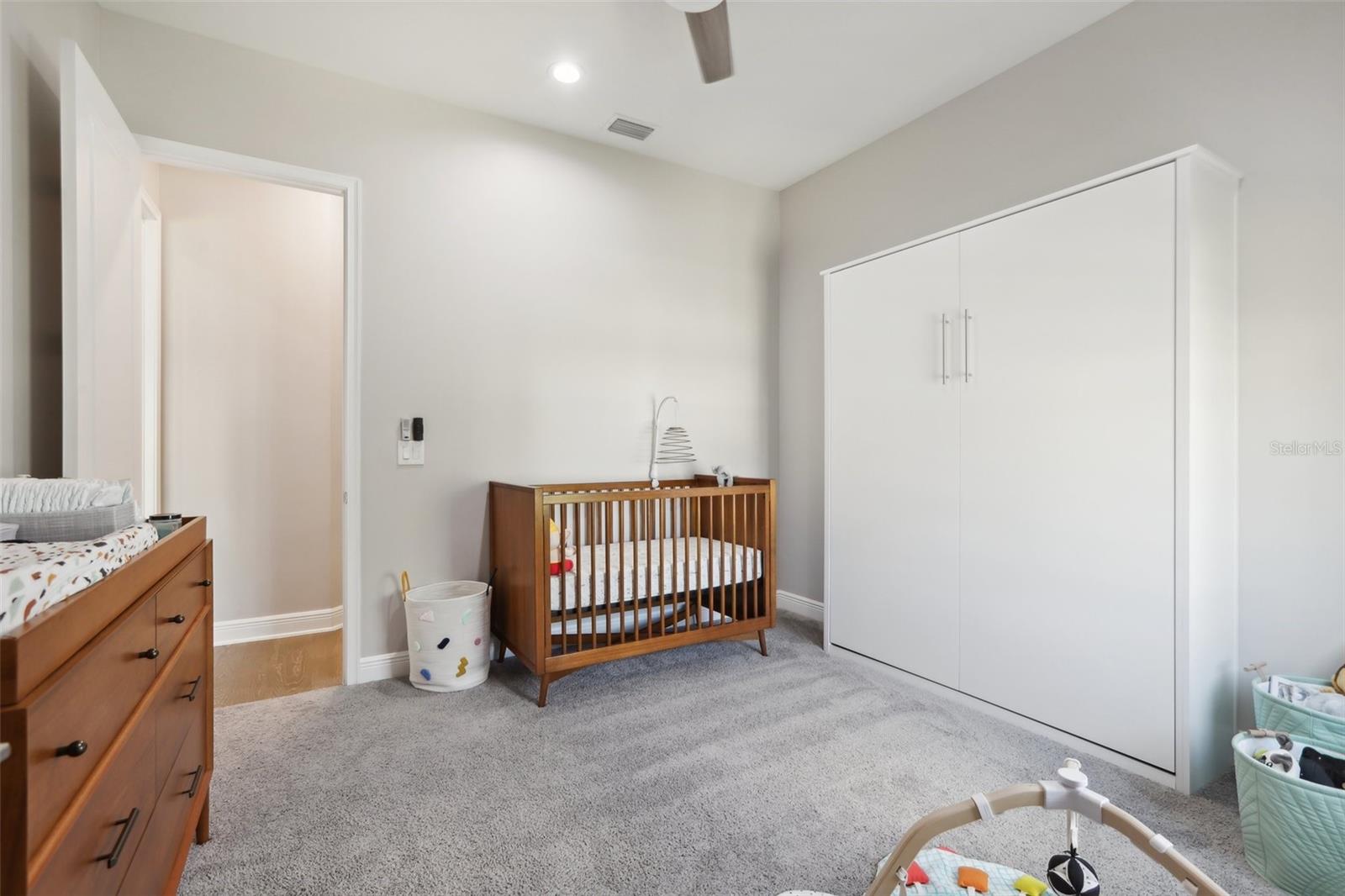 Image 26 of 36 For 2704 Fig Street 1