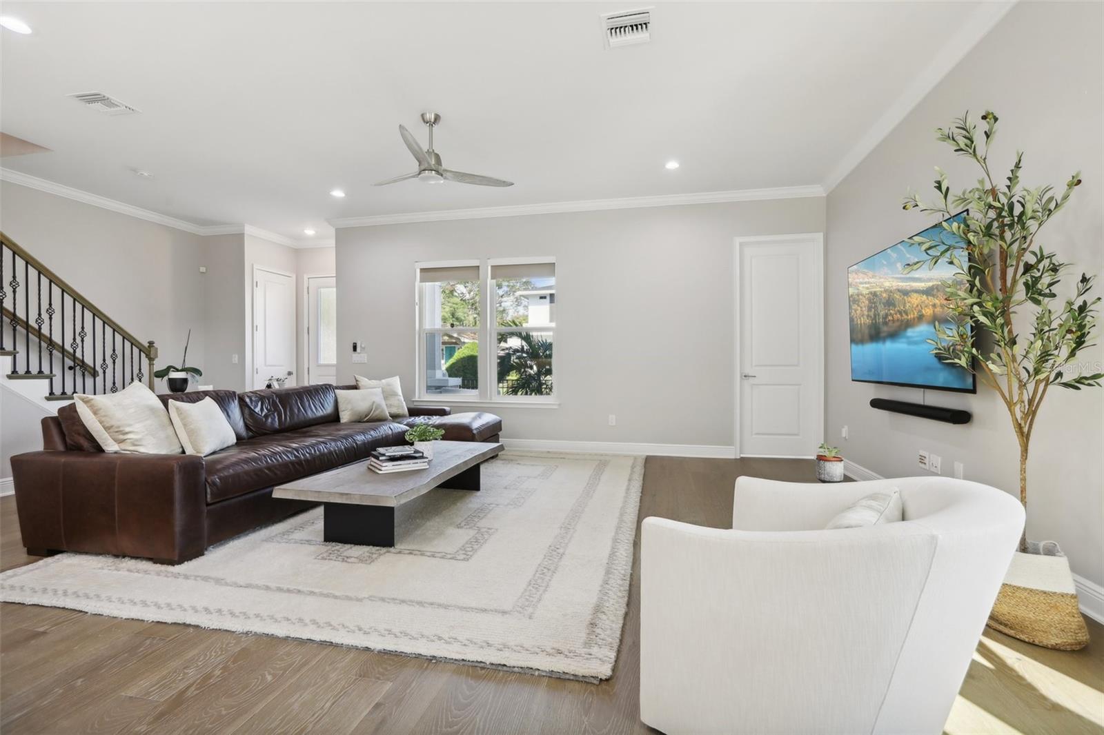 Image 8 of 36 For 2704 Fig Street 1