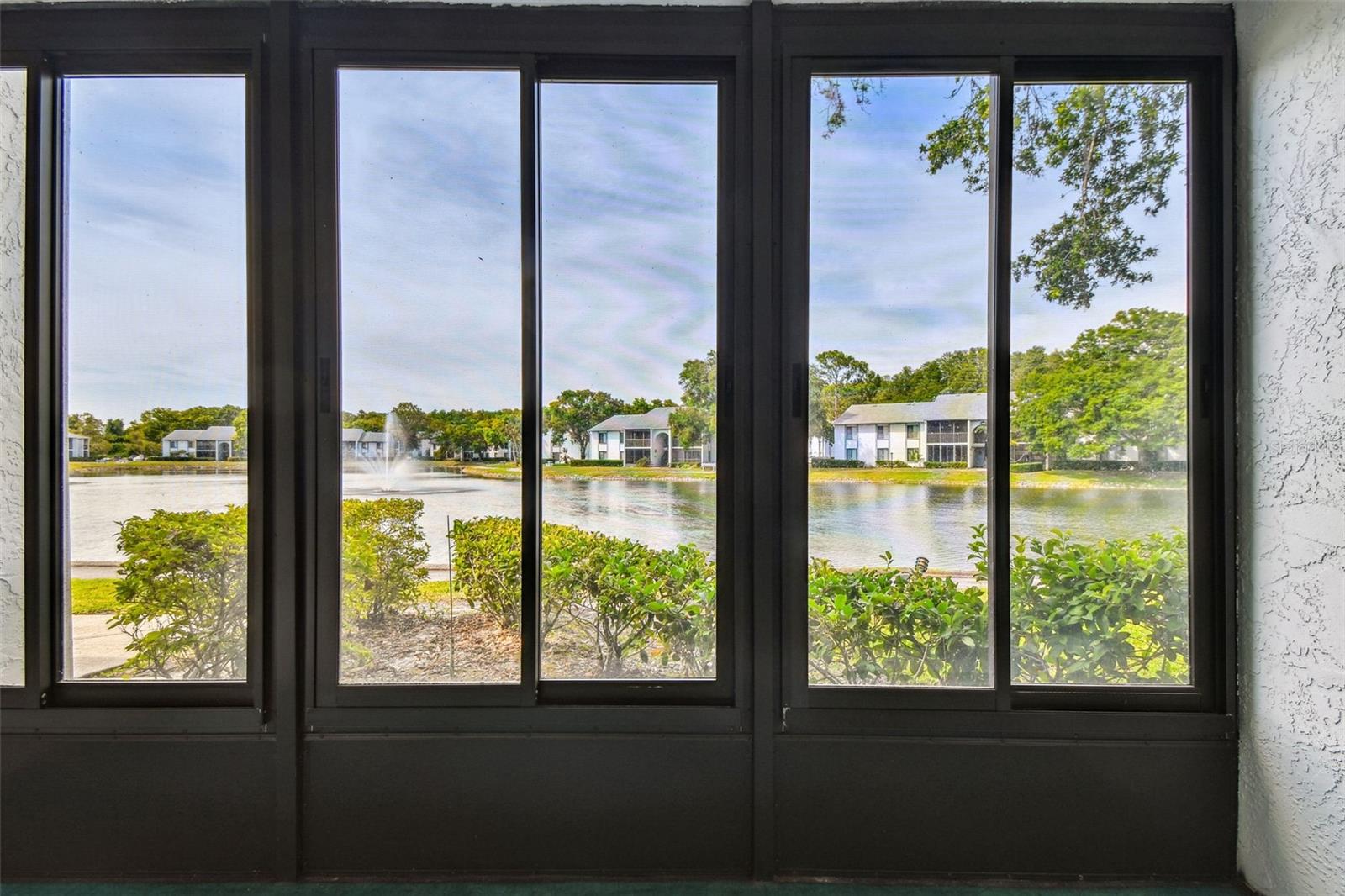 Listing photo id 26 for 1109 Pine Ridge Circle W C1