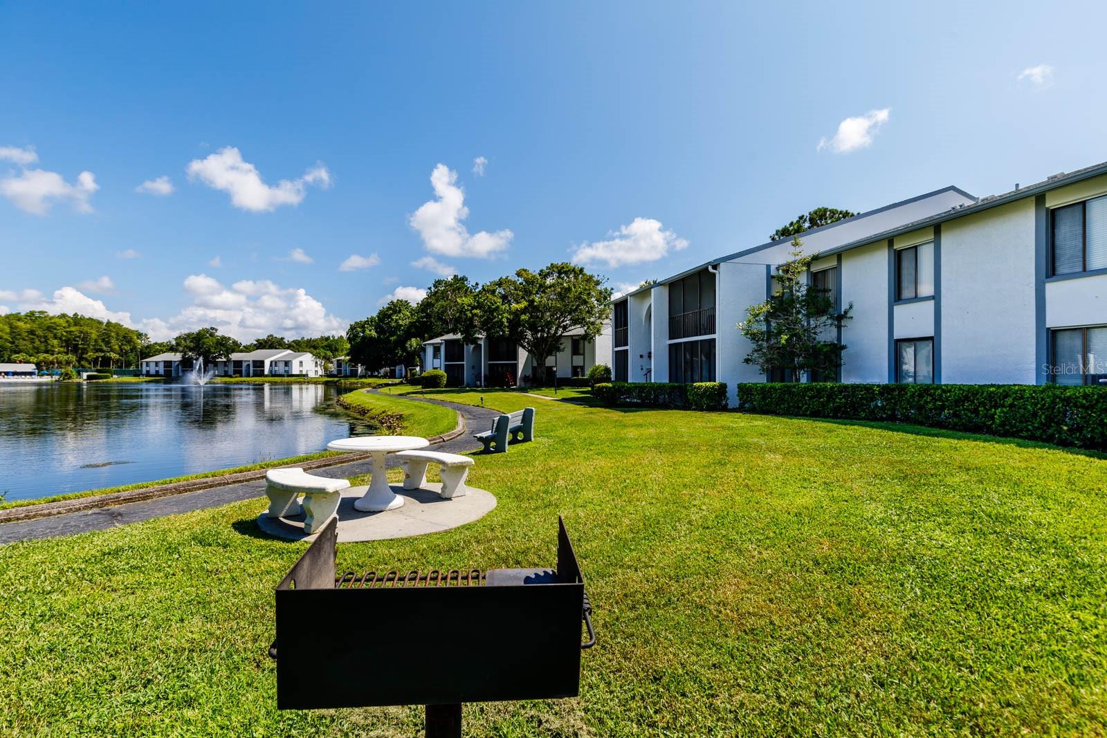 Listing photo id 36 for 1109 Pine Ridge Circle W C1