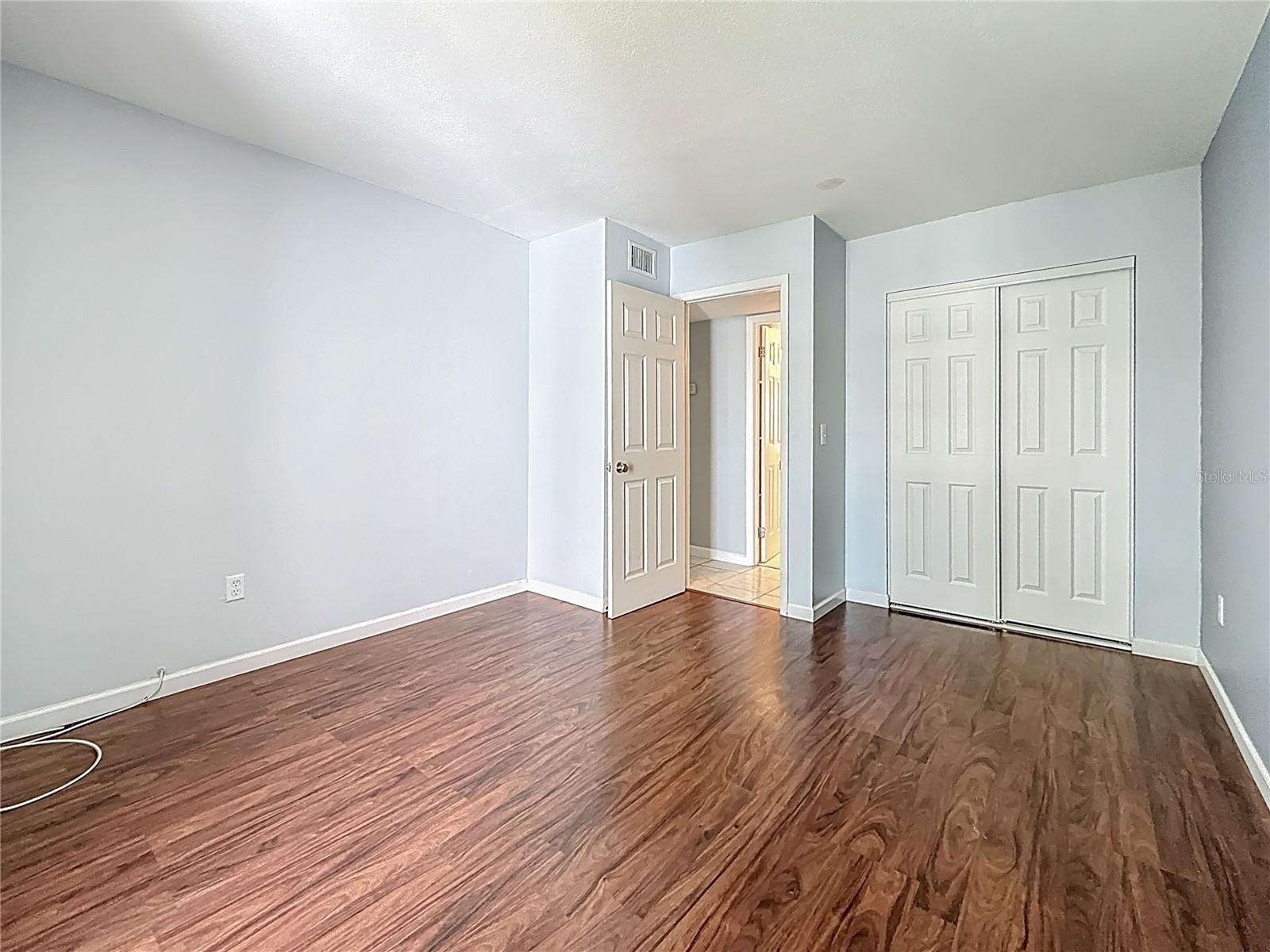 Image 11 of 25 For 2625 State Road 590  724