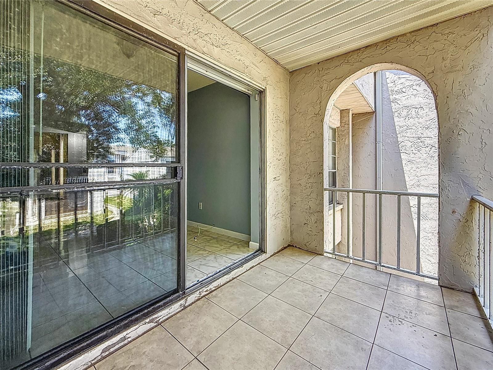 Image 16 of 25 For 2625 State Road 590  724