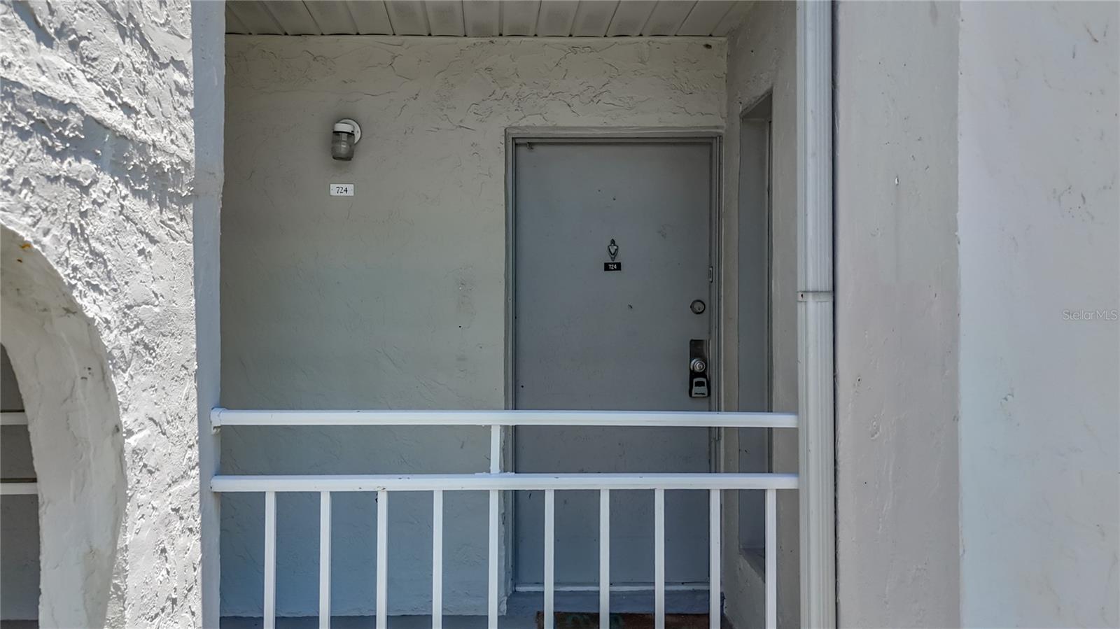 Image 3 of 25 For 2625 State Road 590  724