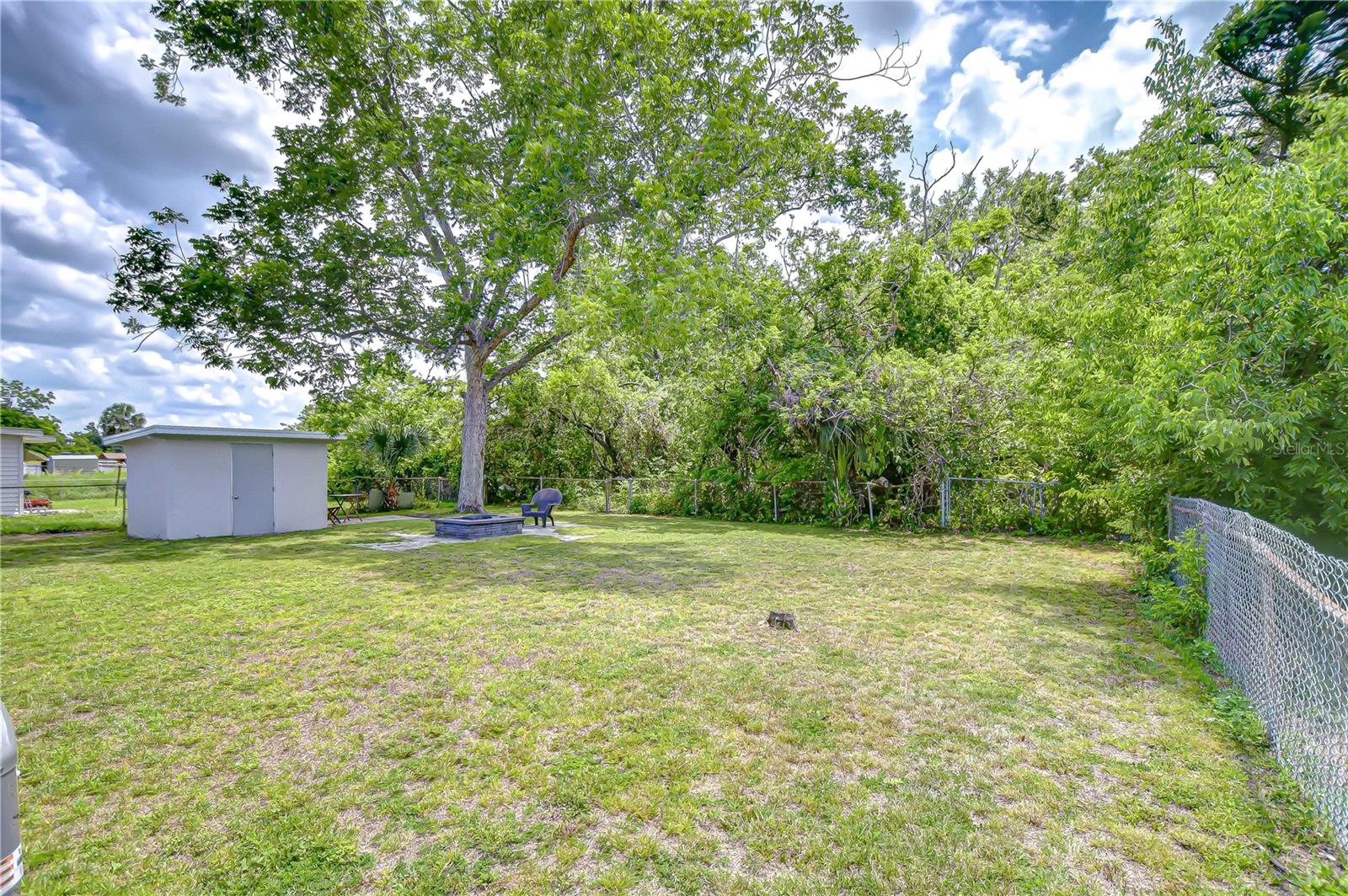 Image 17 of 19 For 6004 82nd Street
