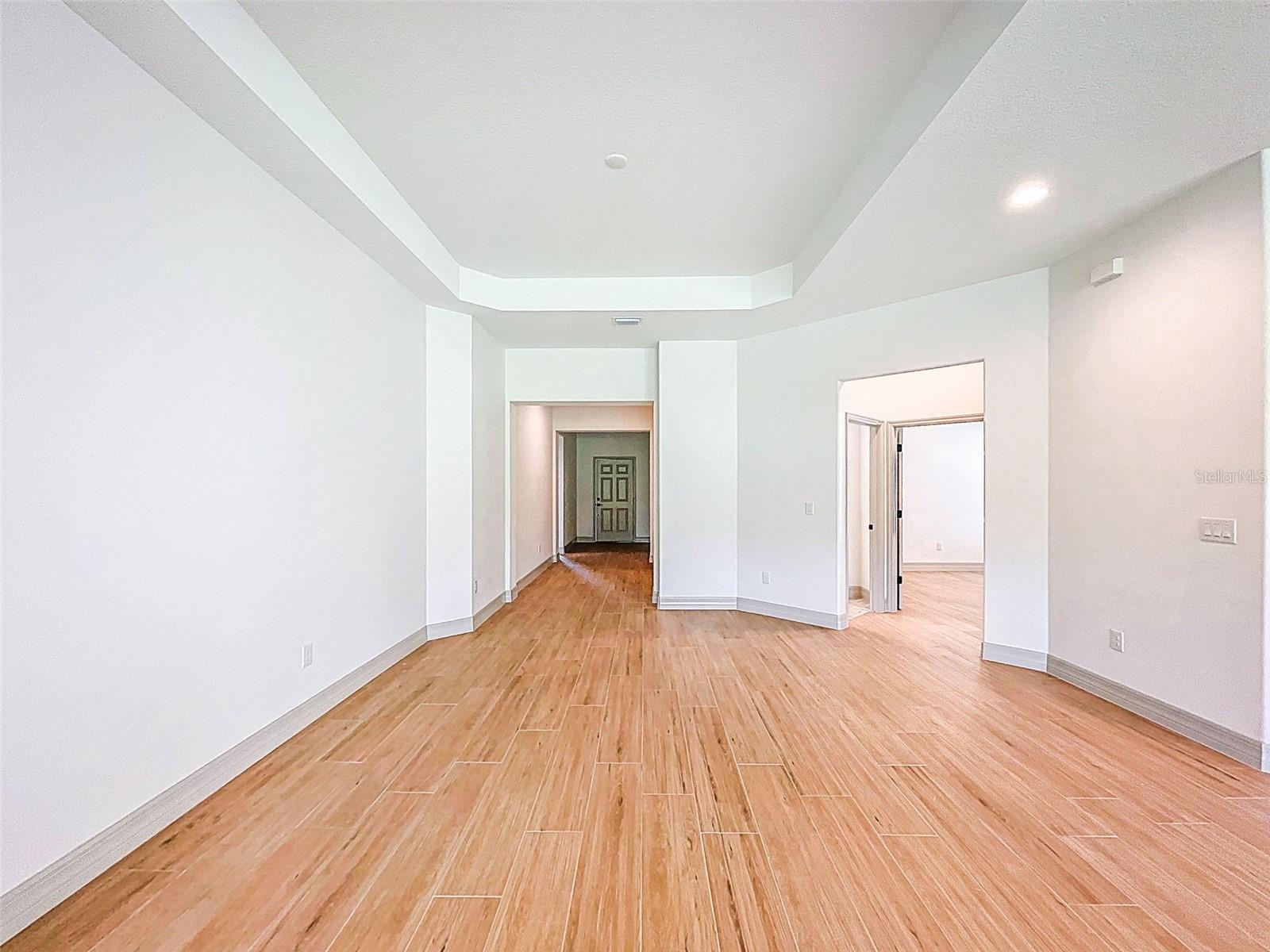 Image 11 of 53 For 4811 Cypress Club Place