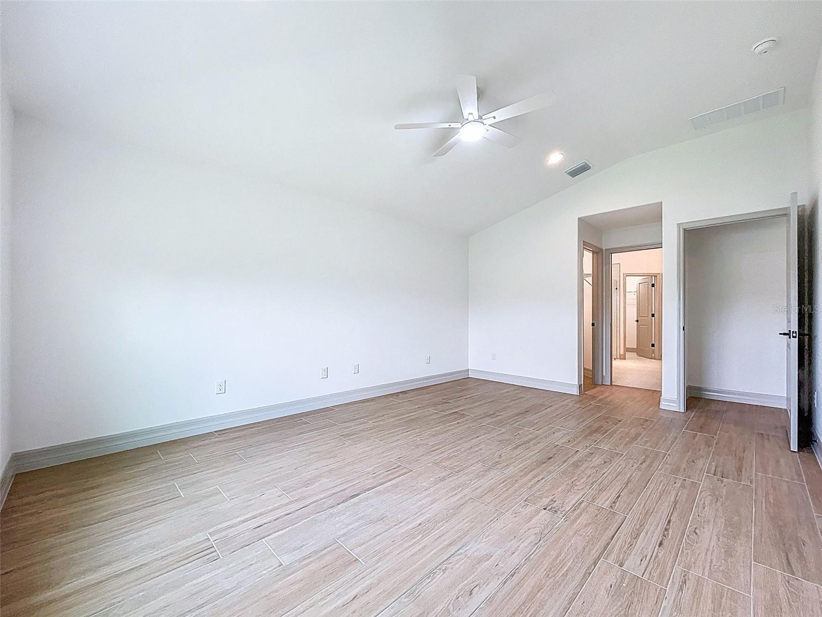 Image 30 of 53 For 4811 Cypress Club Place
