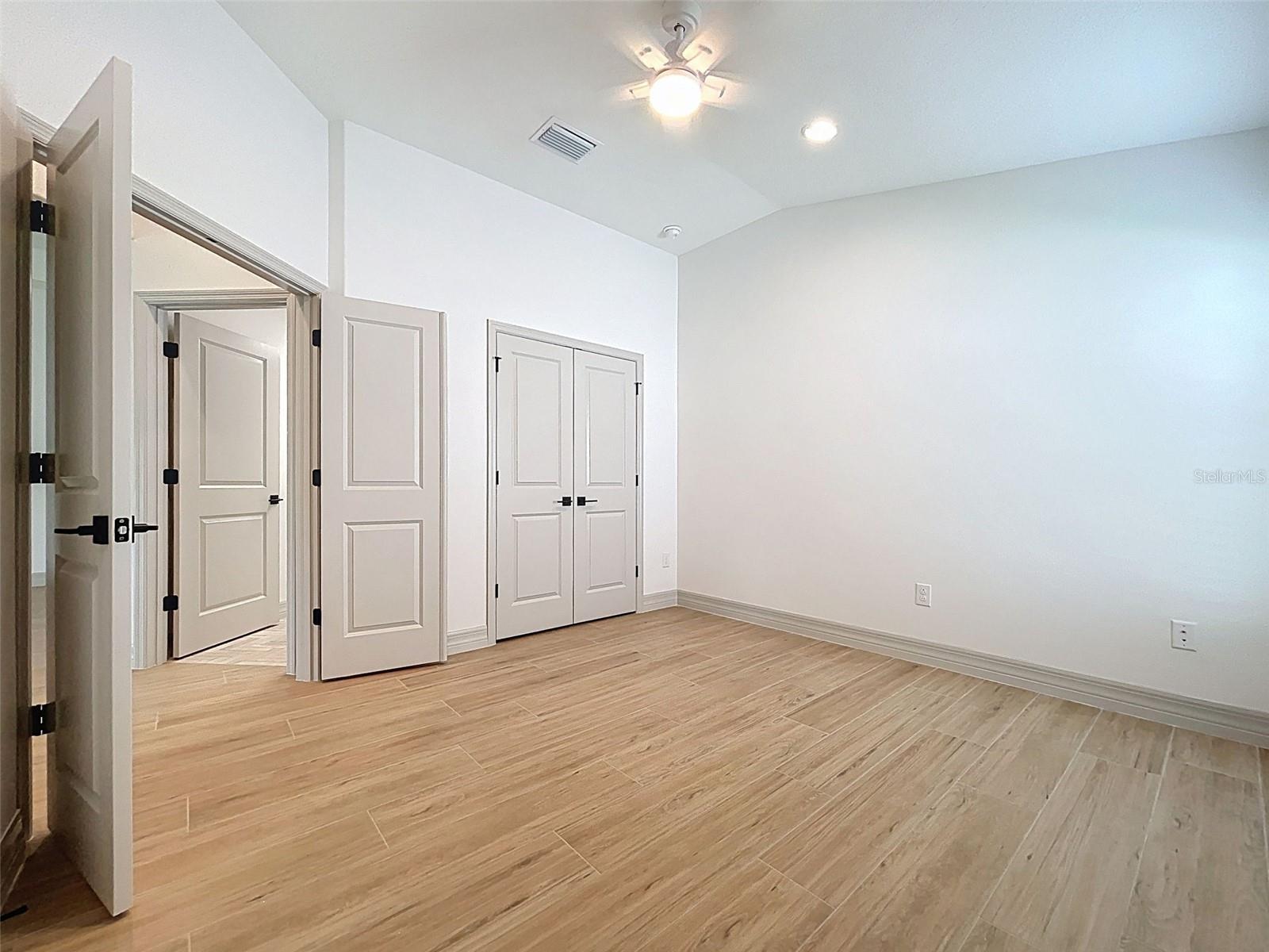 Image 51 of 53 For 4811 Cypress Club Place
