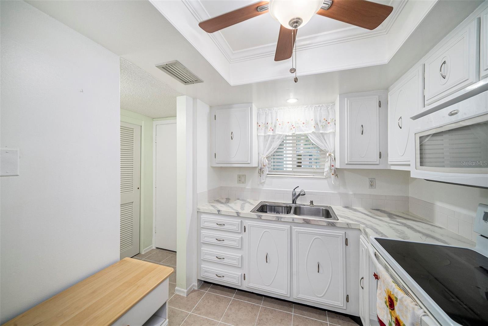 Image 6 of 27 For 801 83rd Avenue N 107