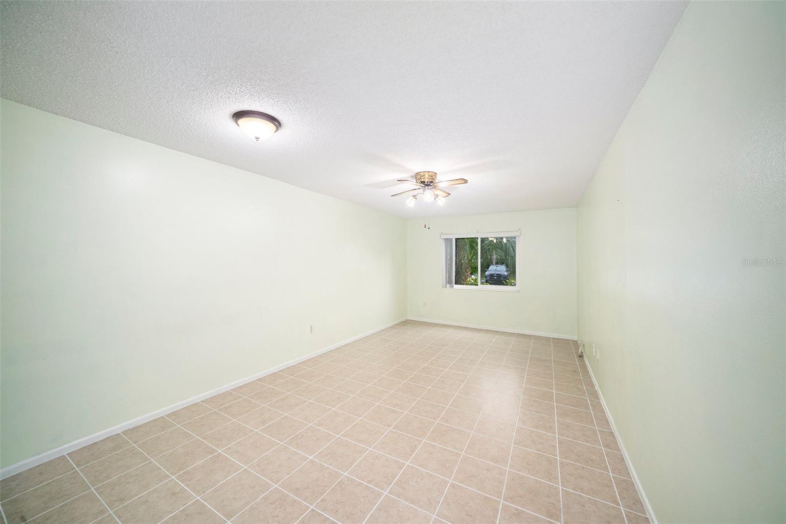 Image 7 of 27 For 801 83rd Avenue N 107